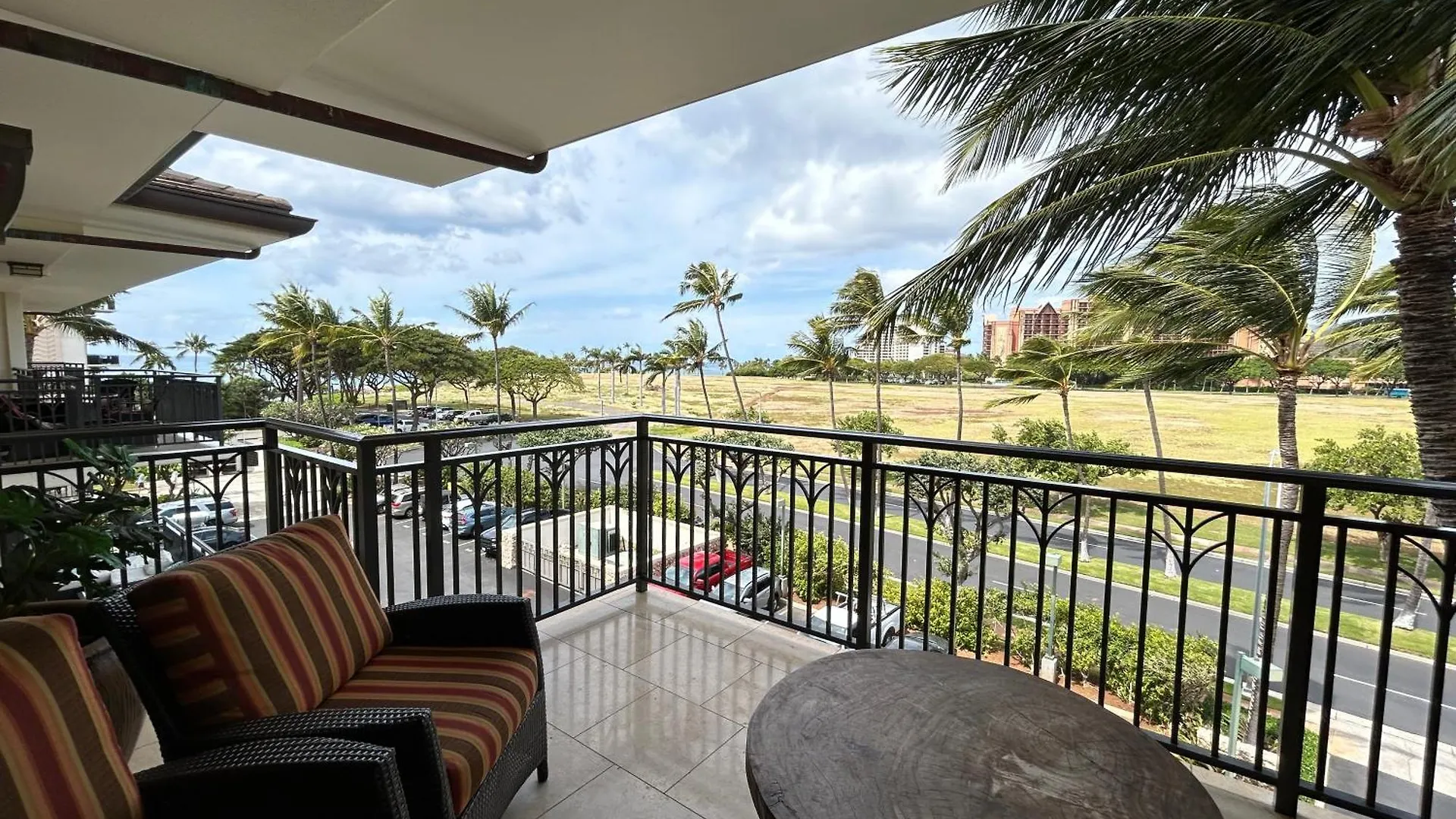 Ko Olina Beach Villas O410 - 2Br Luxury Condo With Partial Ocean View Kapolei